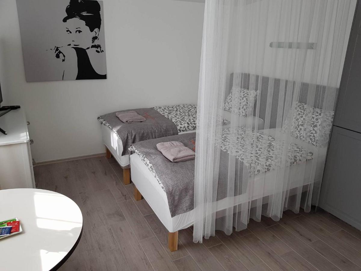 Guesthouse Henia Bed&Spas Selfoss Exterior foto
